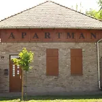 Gyulai-fuerdo-apartman Ii. Apartmán *