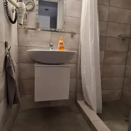 Апартаменты Gyulai-fuerdo-apartman Ii. Дьюла