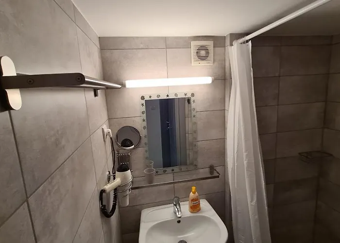 Gyulai-fürdő-apartman Ii. Gyula